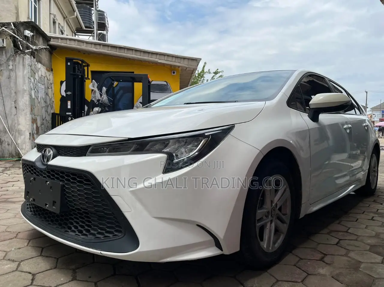 Toyota Corolla 2021 White