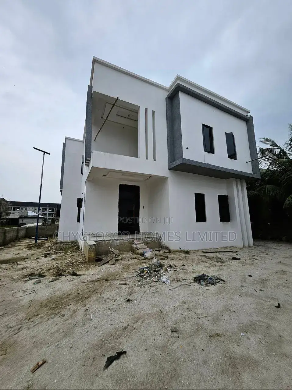 5bdrm Duplex in Rukpokwu for sale