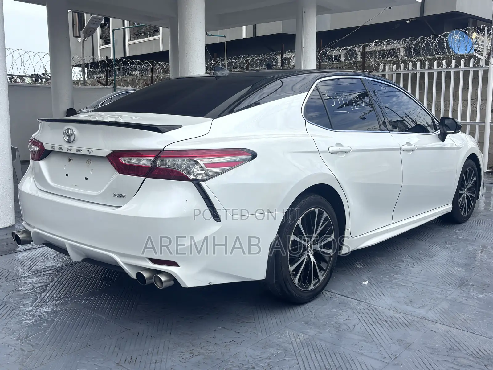 Toyota Camry XSE (2.5L 4cyl 8A) 2019 White
