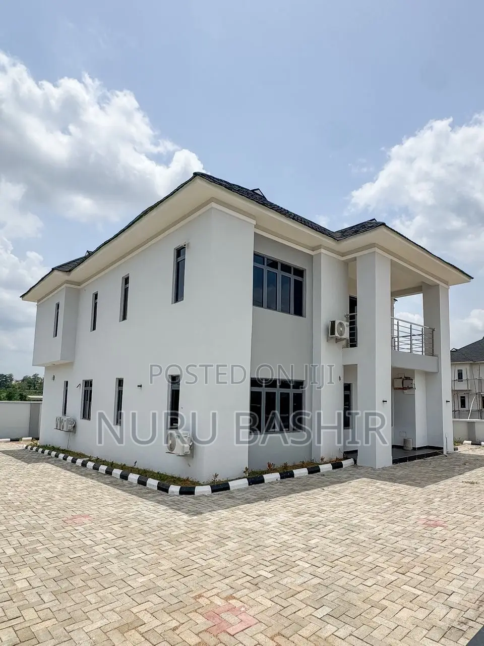4bdrm Duplex in Fort Court Estate, Akala Express for sale