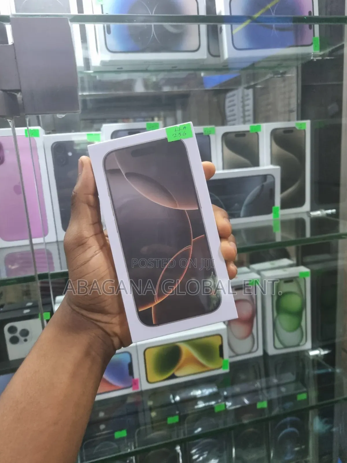 New Apple iPhone 16 Pro 256 GB Black