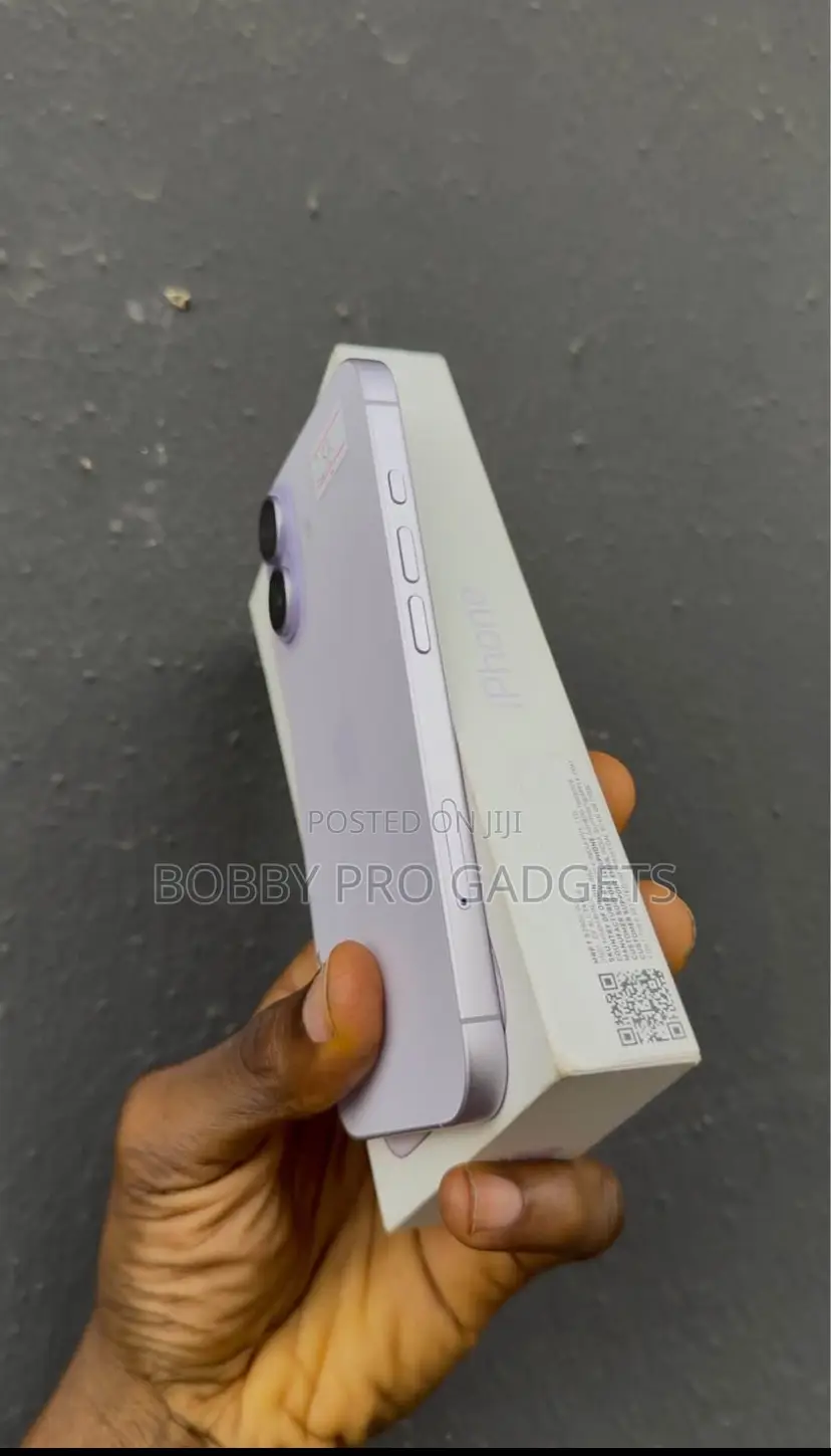 New Apple iPhone 17 256 GB