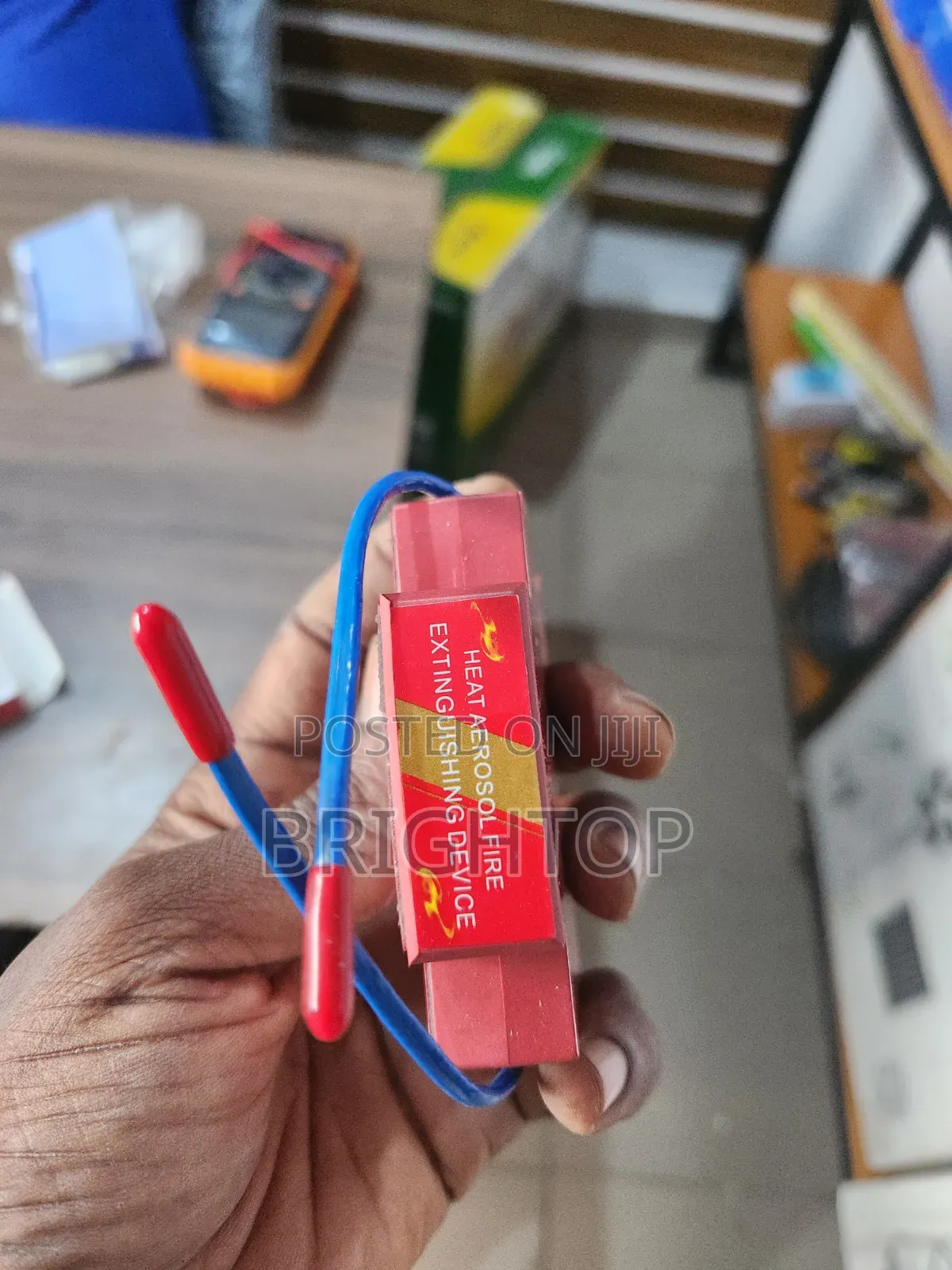 Hot Aerosol Fire Extinguishing Device