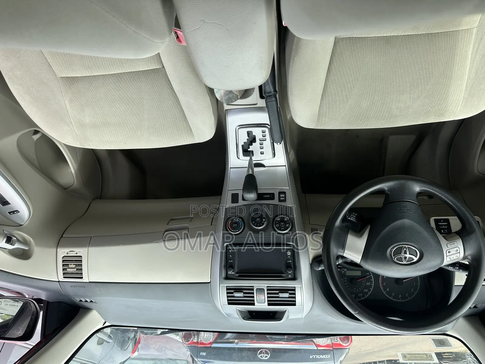 Toyota Corolla LE 4dr Sedan (1.8L 4cyl 4A) 2013 Red
