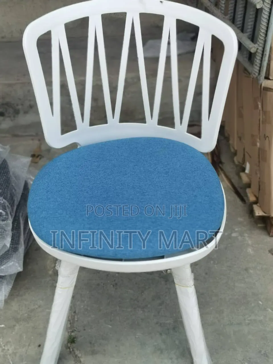 Modern Durable Dining Chair