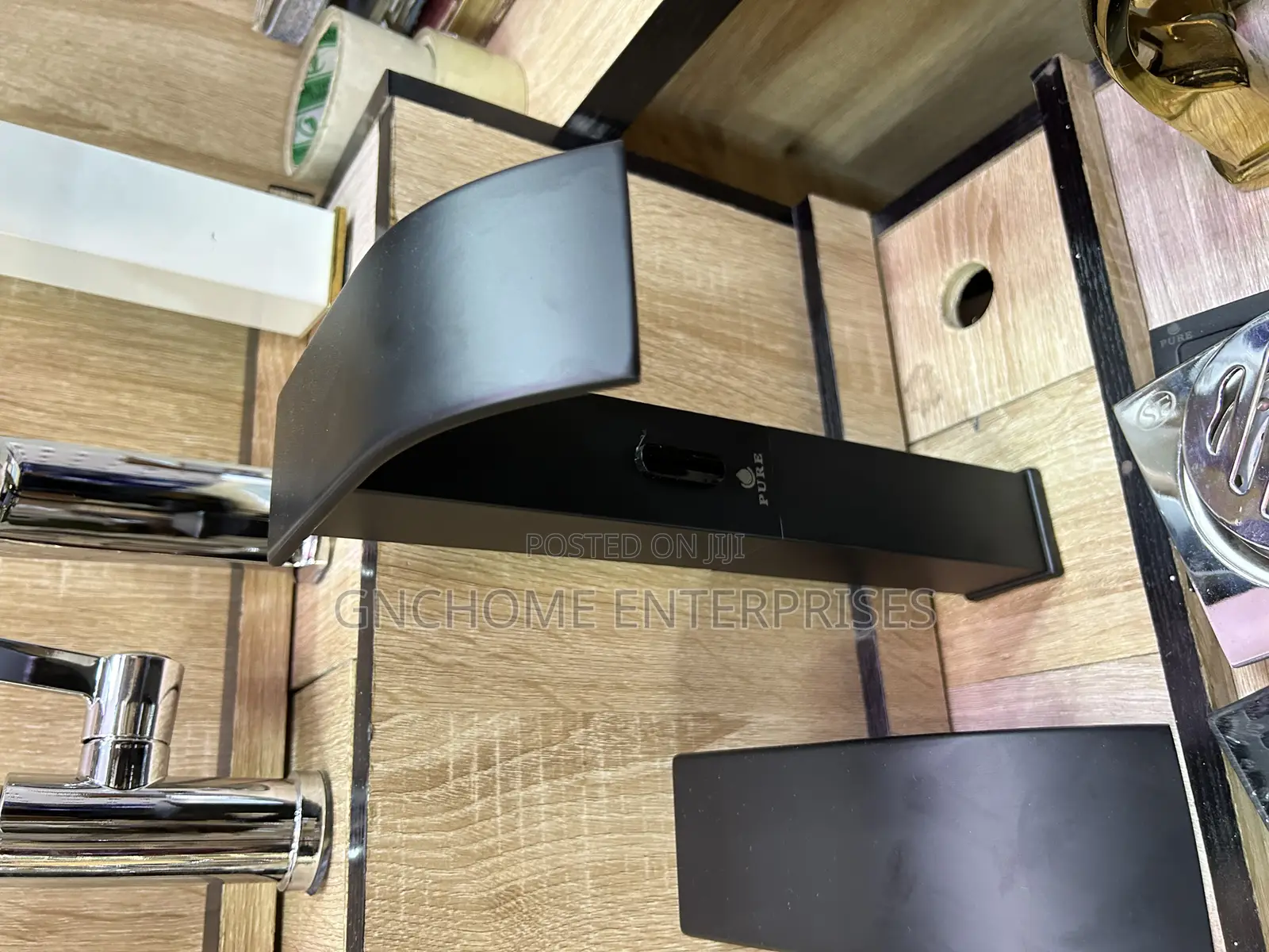 Long Sensor Tap Black