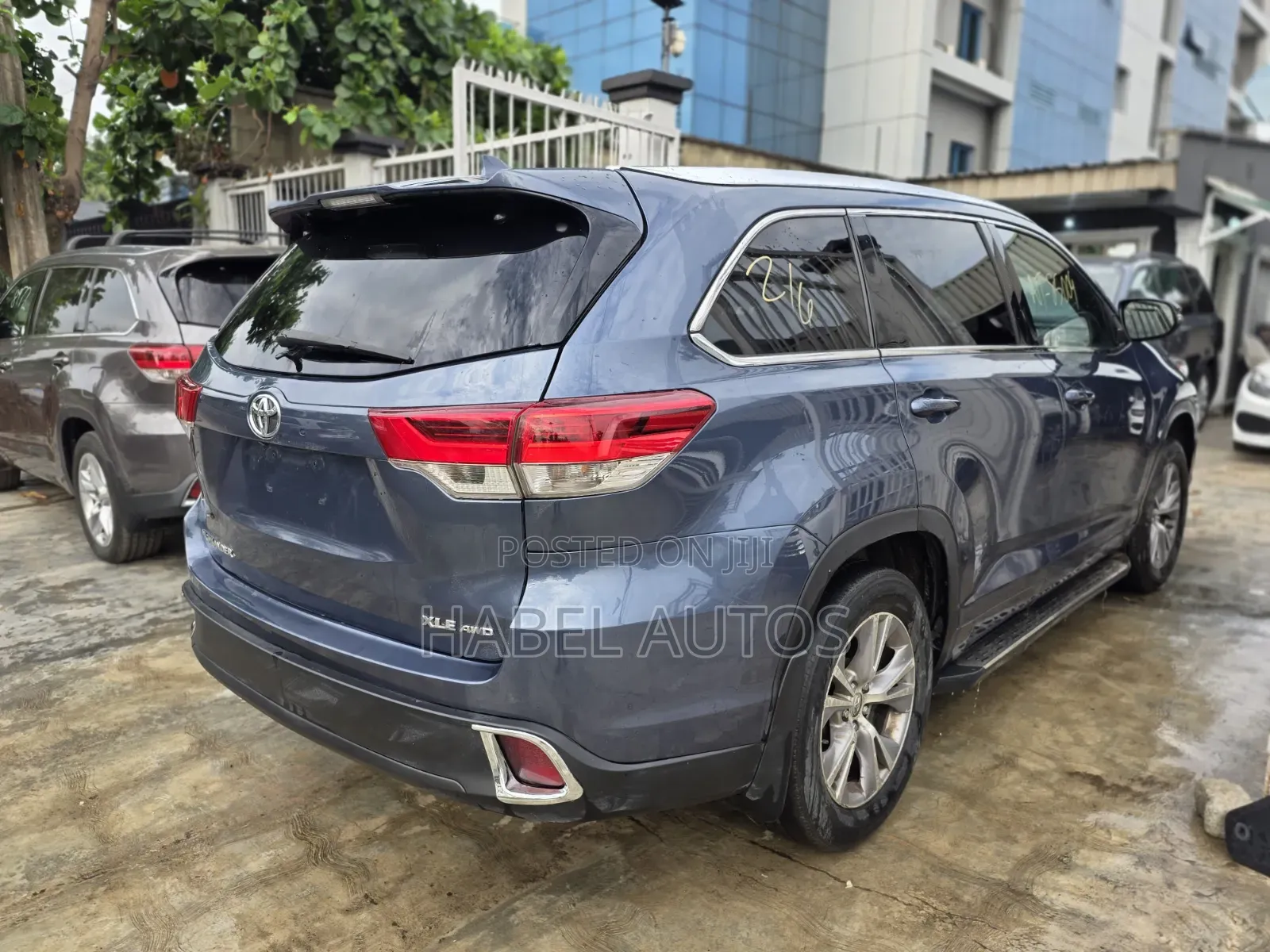 Toyota Highlander XLE V6 4x4 (3.5L 6cyl 6A) 2016 Blue
