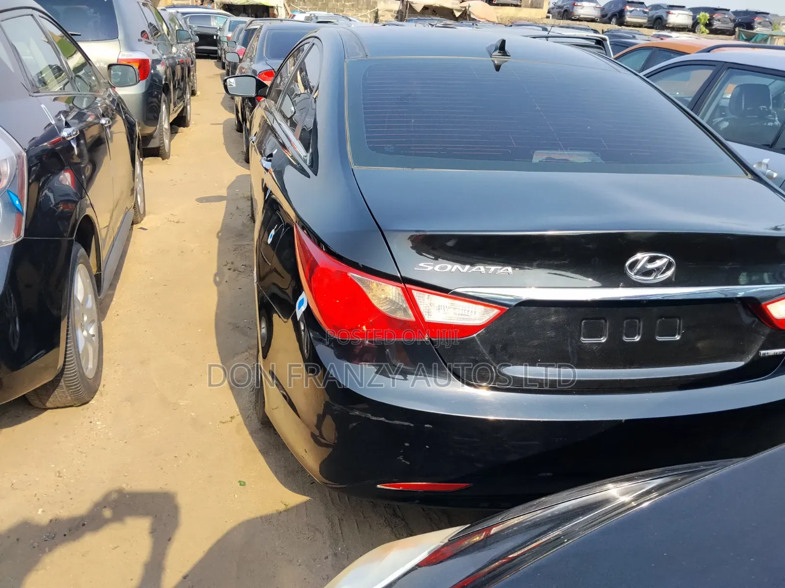 Hyundai Sonata Limited 2.0T Sedan (2.0L 4cyl 6A) 2013 Black