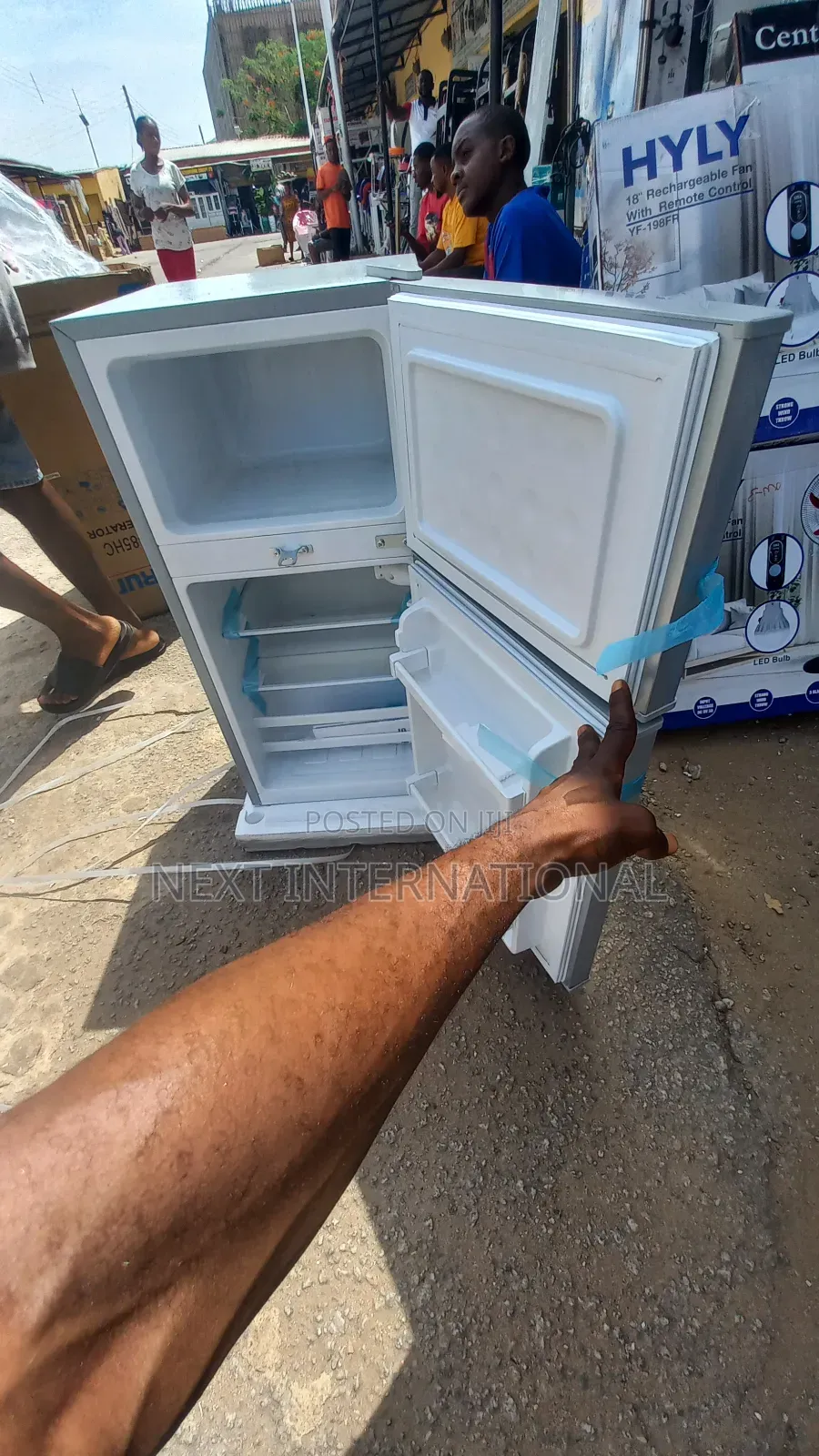Skyrun Double Door Refrigerator 85l