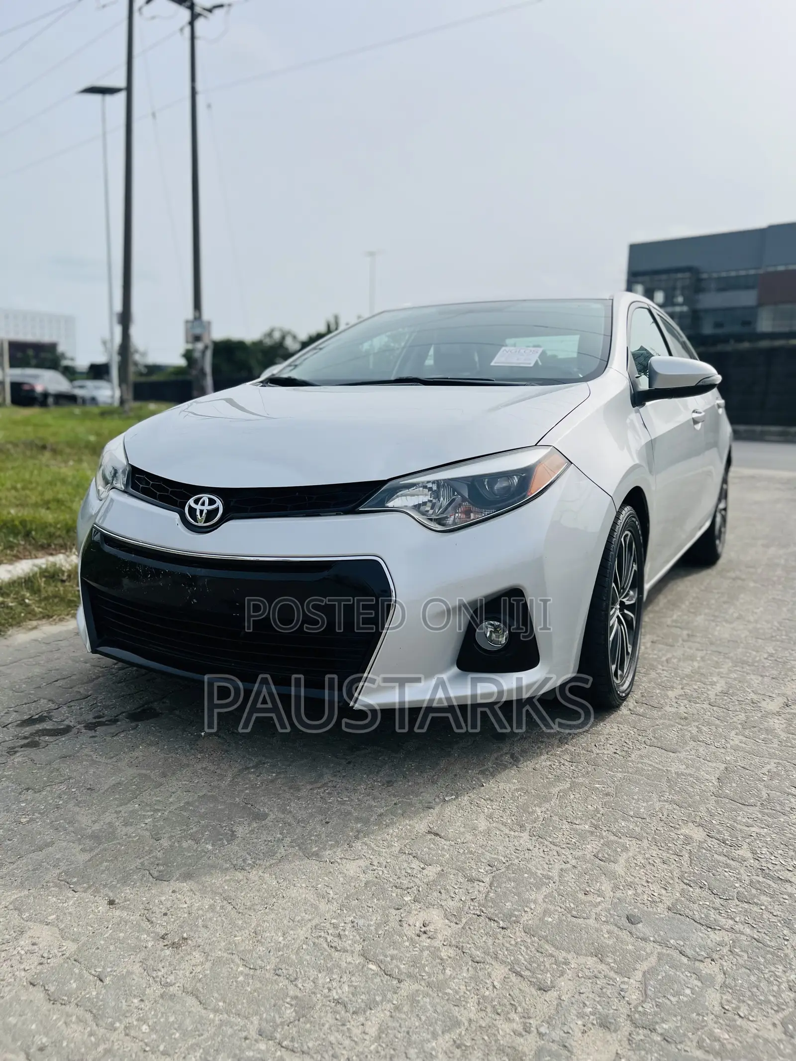 Toyota Corolla S 4dr Sedan (1.8L 4cyl CVT) 2014 Silver