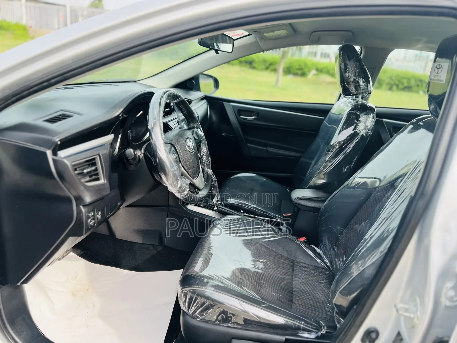 Toyota Corolla S 4dr Sedan (1.8L 4cyl CVT) 2014 Silver