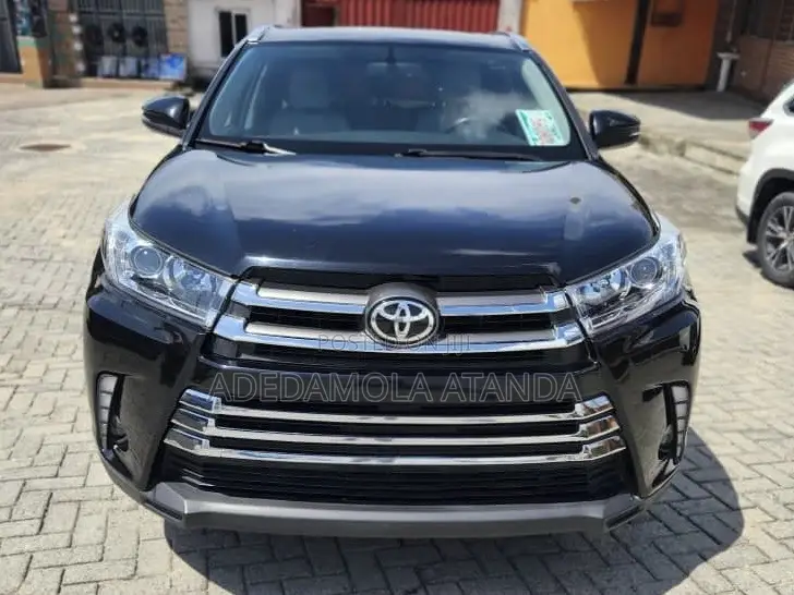 Toyota Highlander XLE V6 4x4 (3.5L 6cyl 6A) 2016 Black