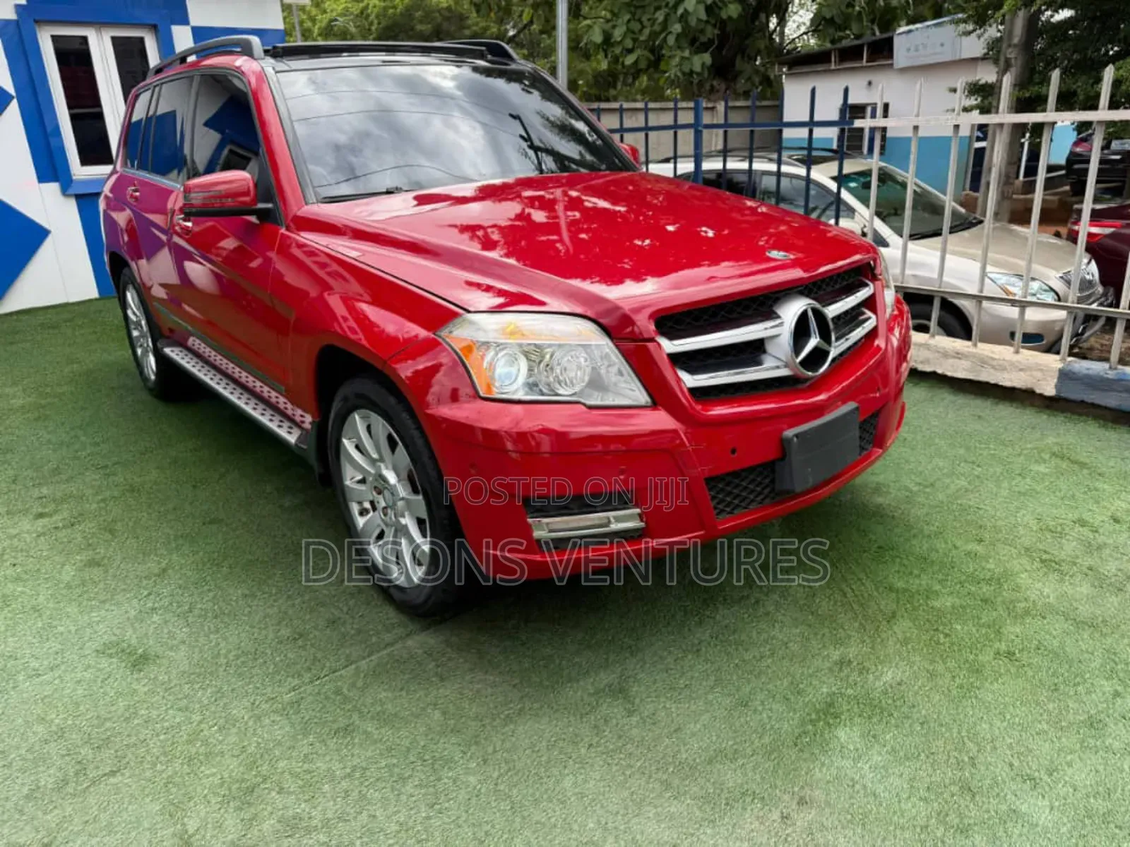 Mercedes-Benz GLK-Class 350 4MATIC 2010 Red