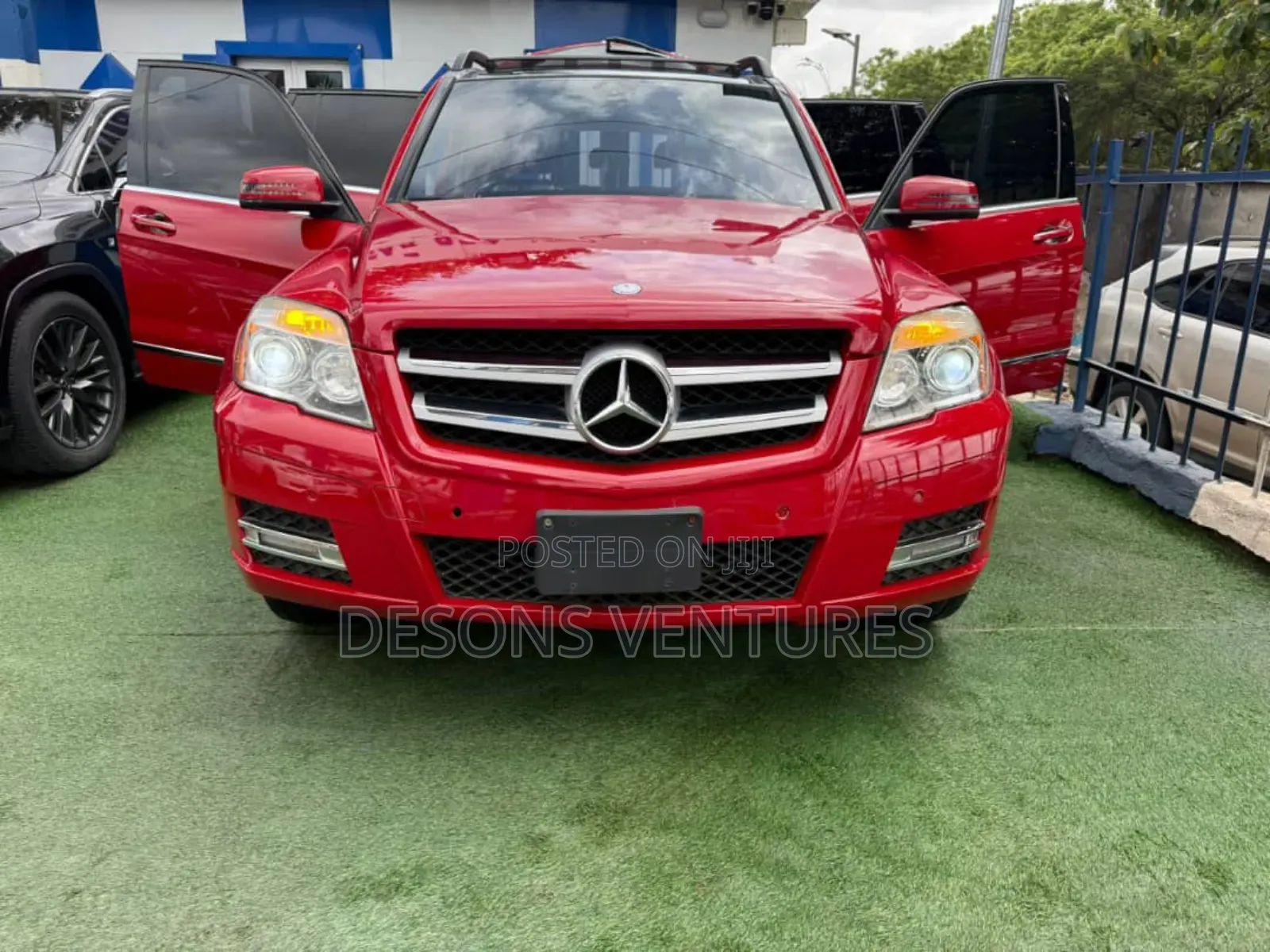 Mercedes-Benz GLK-Class 350 4MATIC 2010 Red