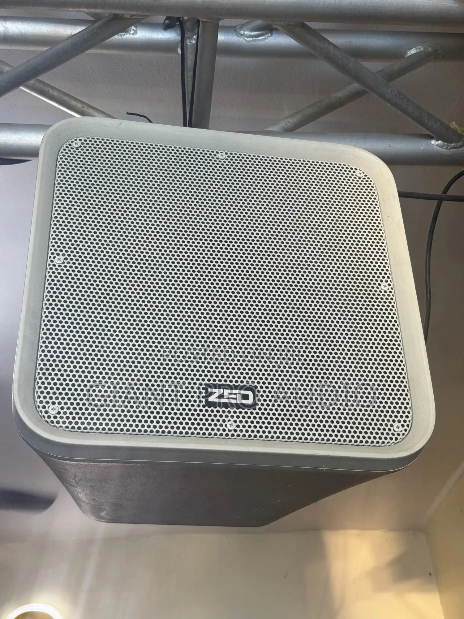 Zed Column Speaker Ct-121