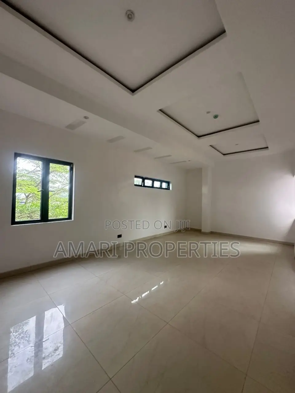 3bdrm Block of Flats in Victoria Island for rent