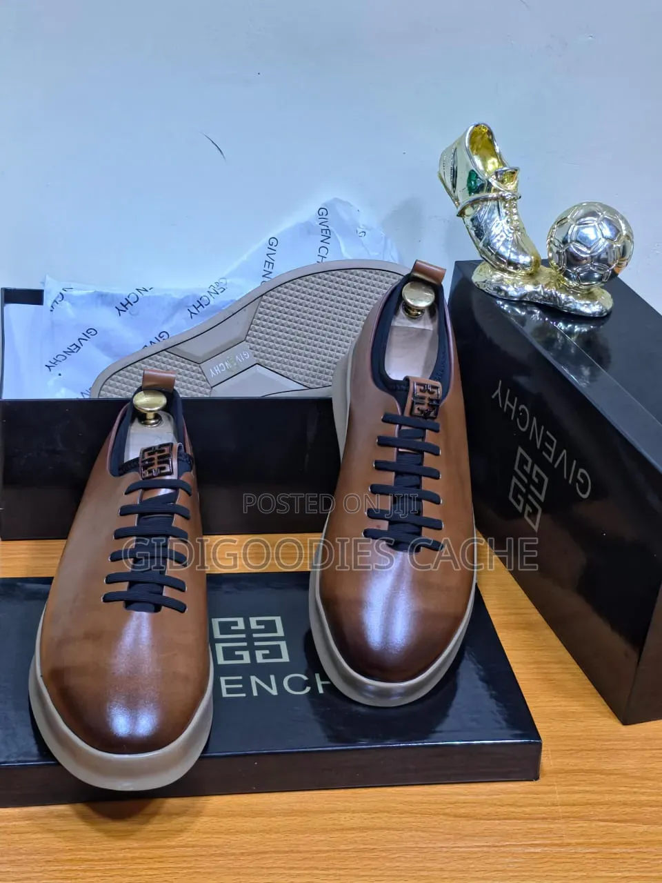Givenchy-Inspired Black Leather Derby Sneakers in Size 40-46