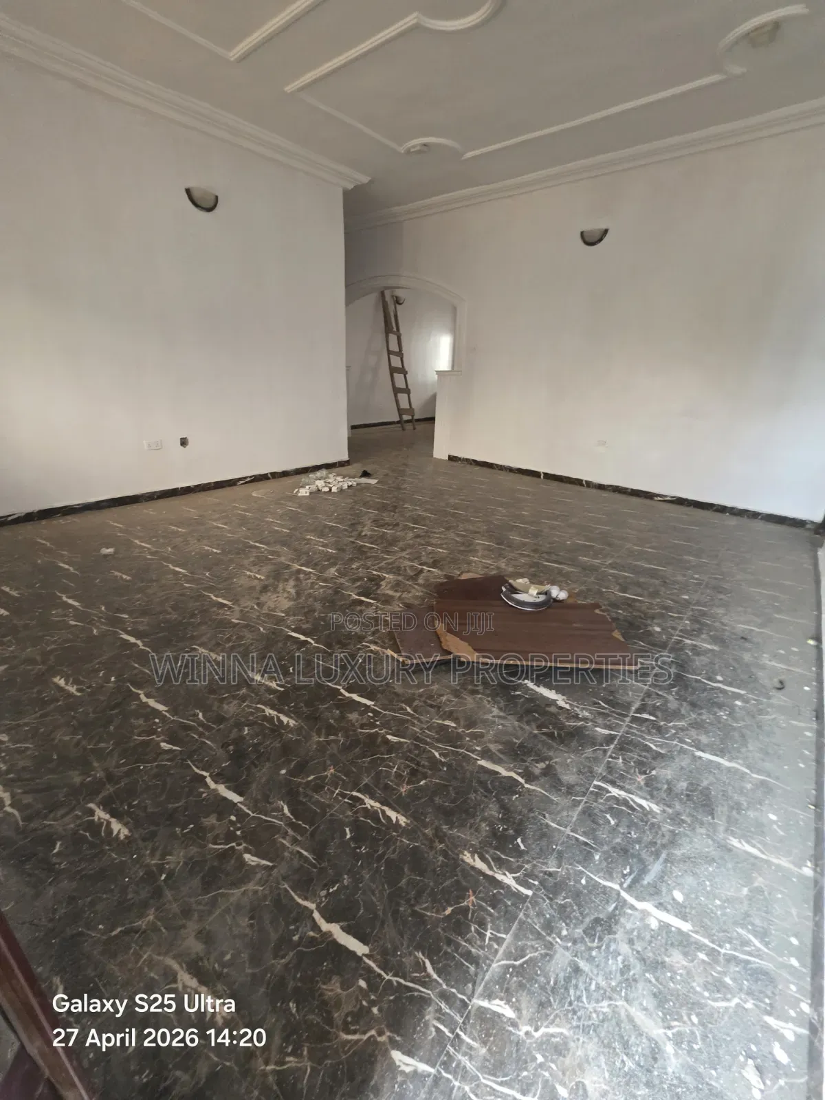 3bdrm Apartment in River Park Estate, Lugbe District for rent