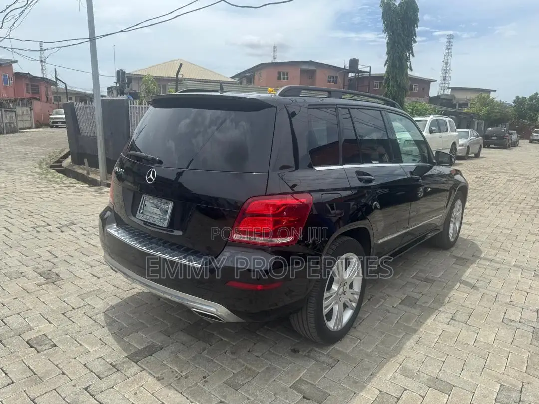 Mercedes-Benz GLK-Class 2013 Black