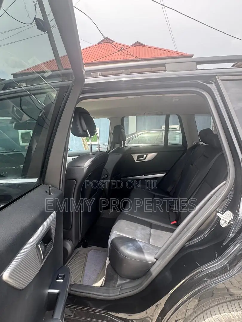 Mercedes-Benz GLK-Class 2013 Black