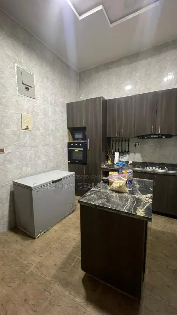 Furnished 4bdrm Duplex in Lekki Phase 2 for rent