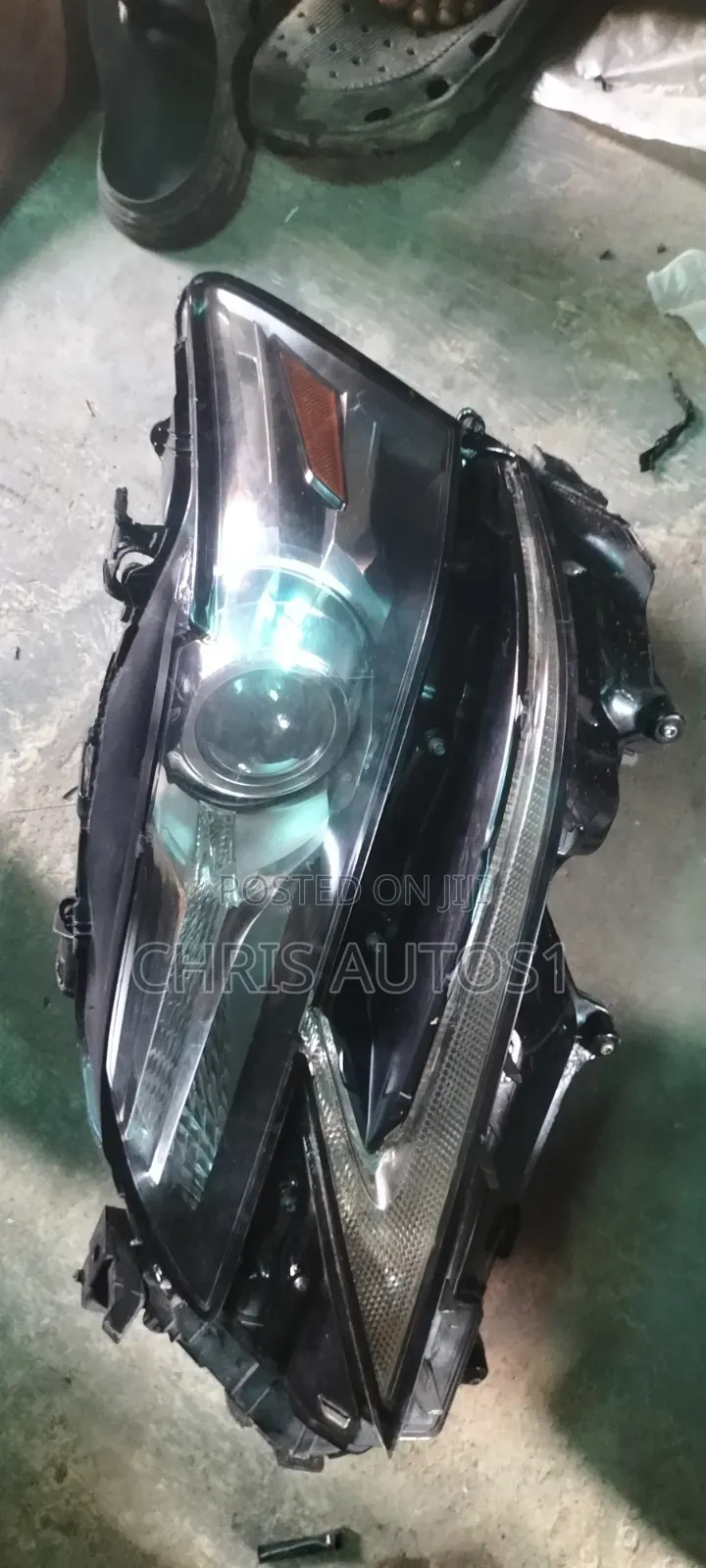 Replacement Headlight for Lexus Gs 350 2020