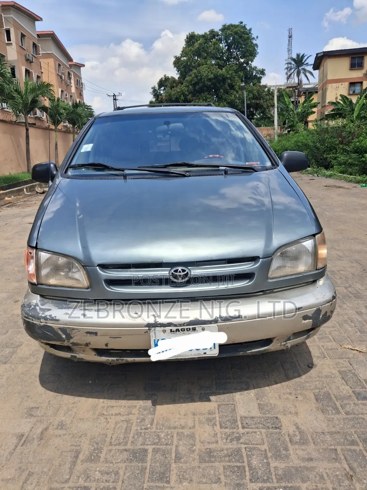 Toyota Sienna XLE 2002 Green