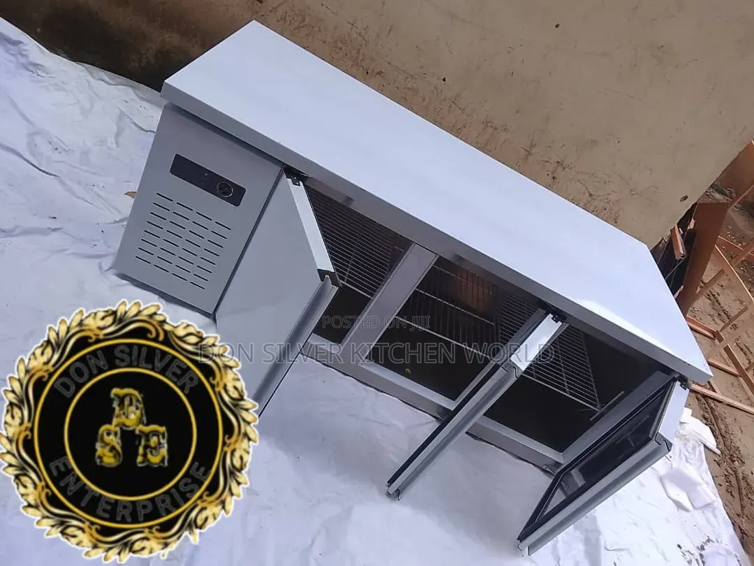 3 Door Under Bar Chilla