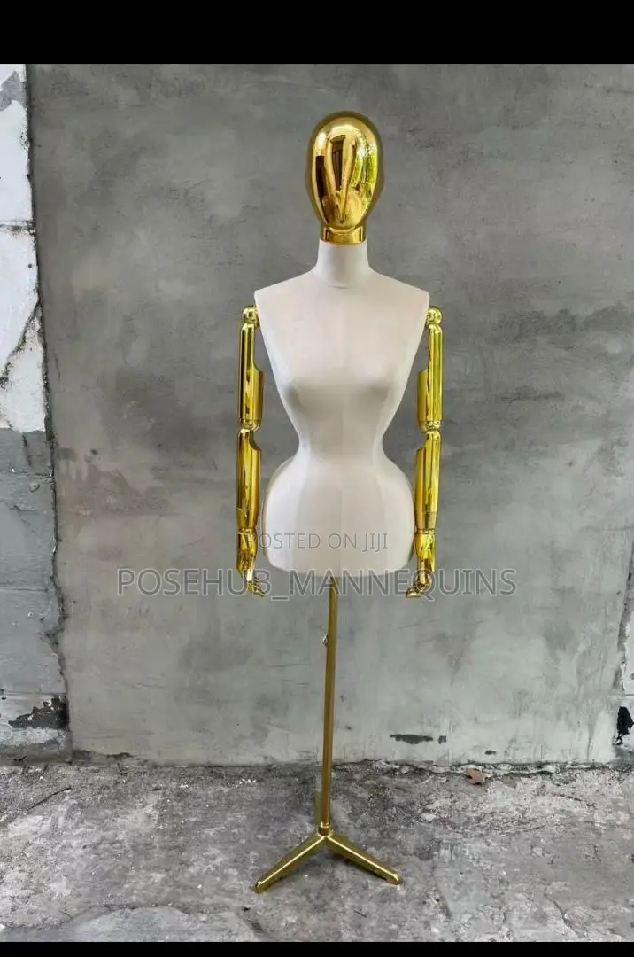 Foreign Pinnable With Head and Hand