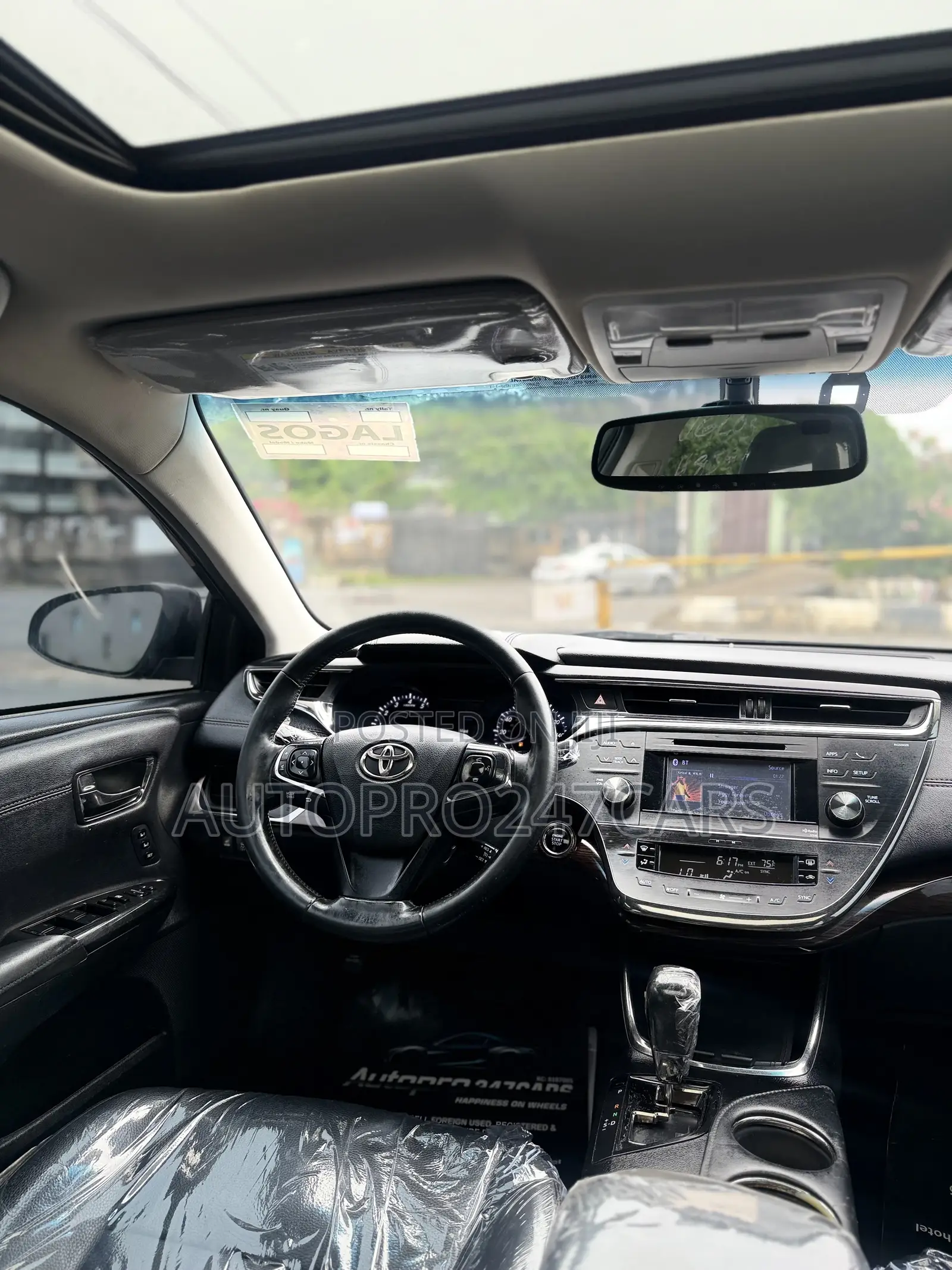 Toyota Avalon XLE Premium Sedan FWD (3.5L 6cyl 6A) 2013 Black