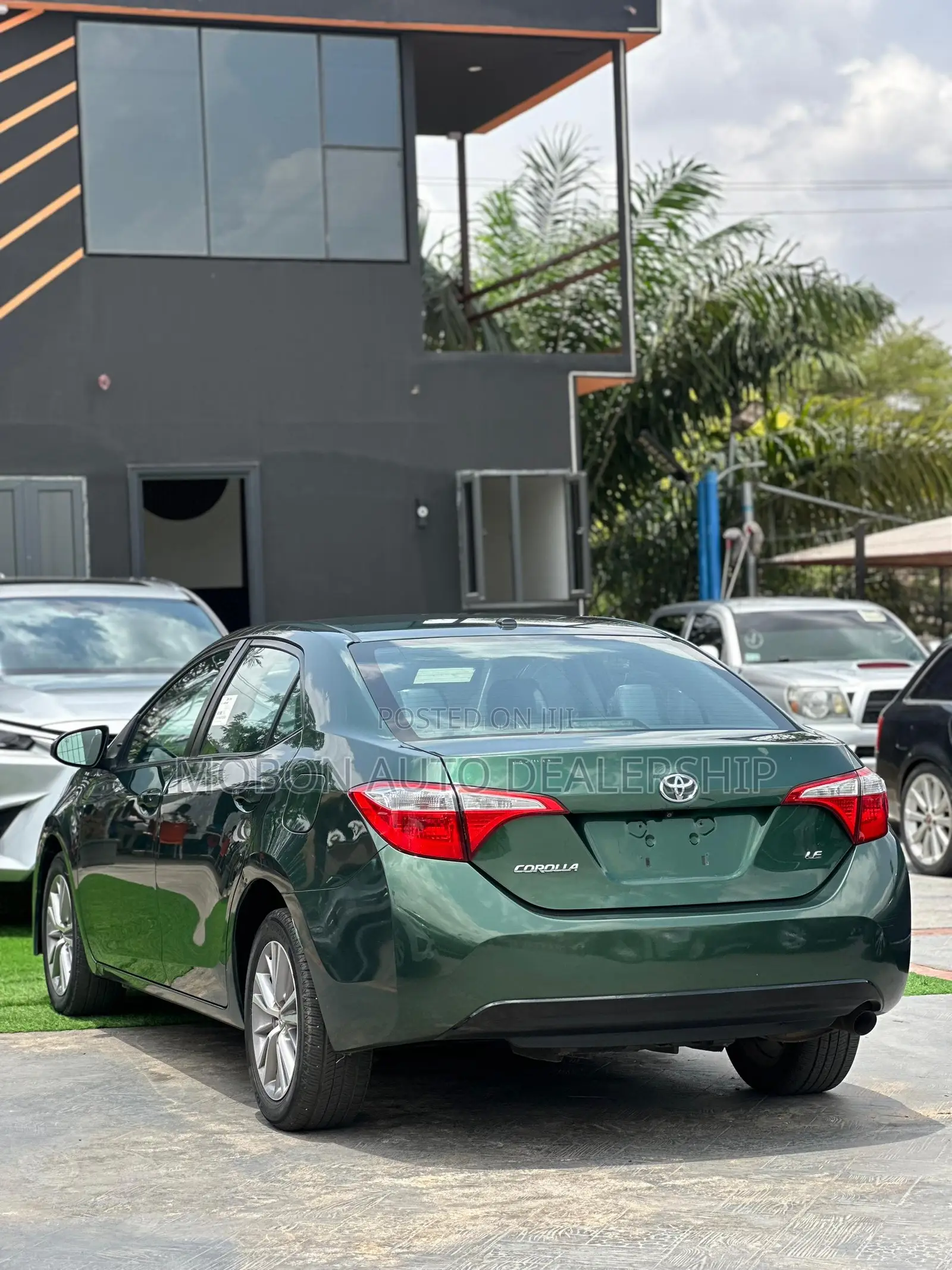 Toyota Corolla 2015 Green