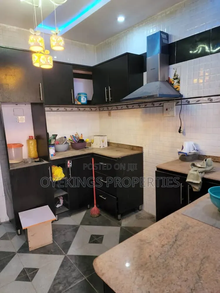 3bdrm Bungalow in Idi Ape, Akobo for sale