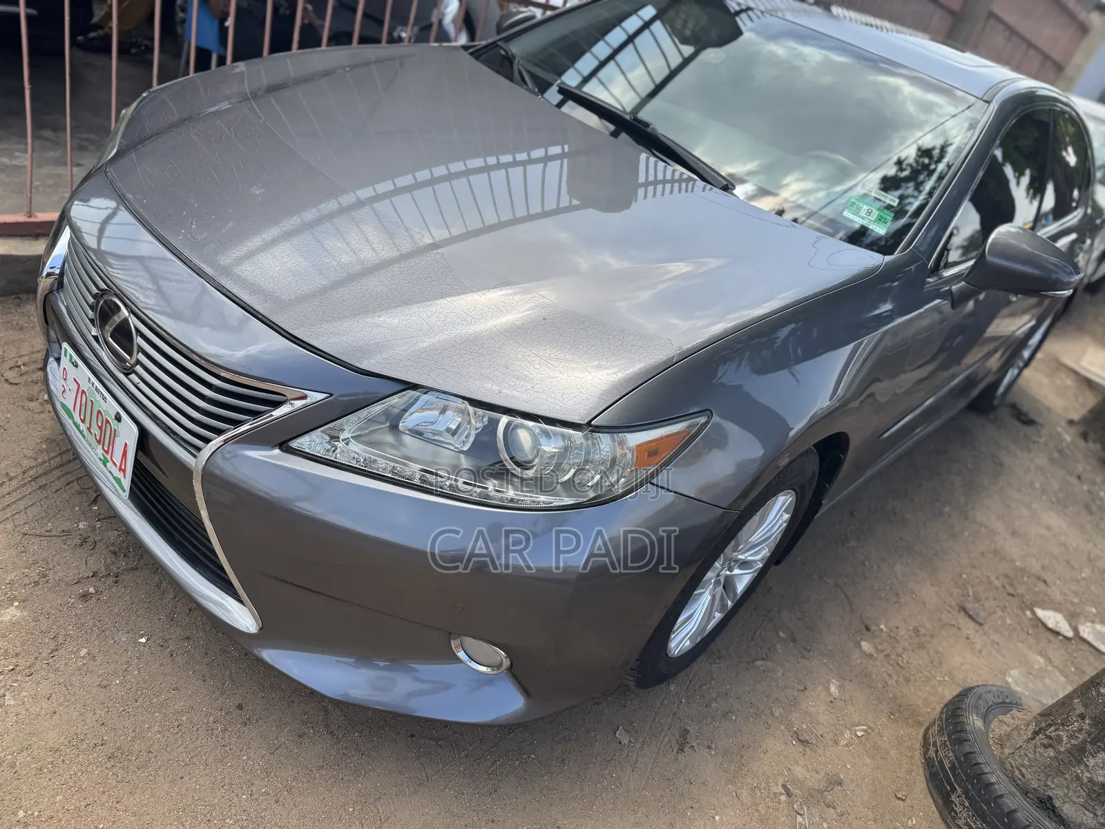 Lexus ES 2013 Gray