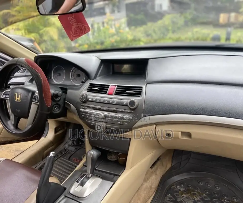 Honda Accord 2010 Burgundy