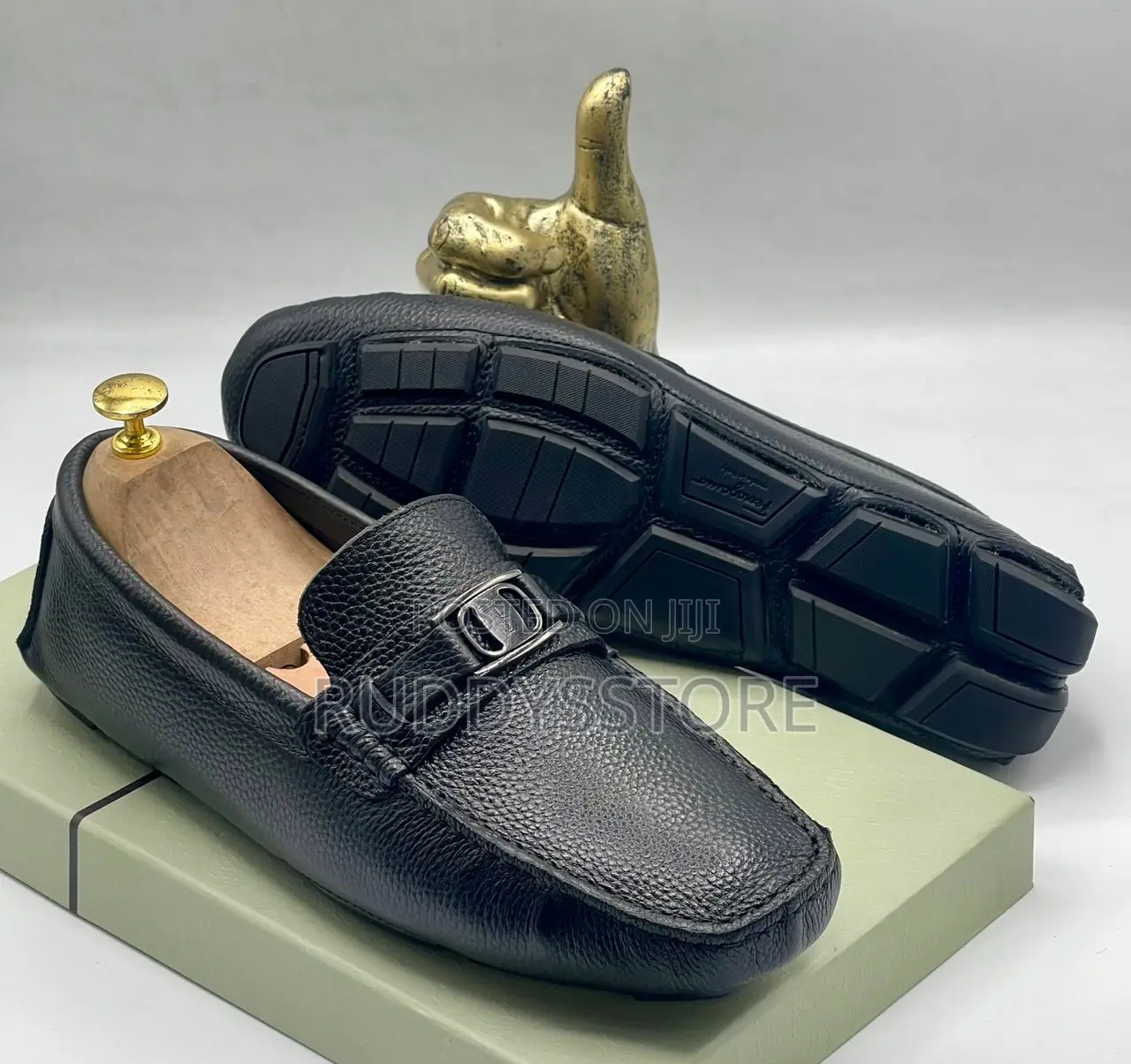 Men’S Valentino Vlogo Black Leather Loafers
