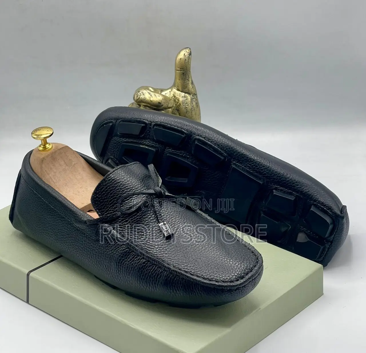 Men’S Valentino Vlogo Black Leather Loafers