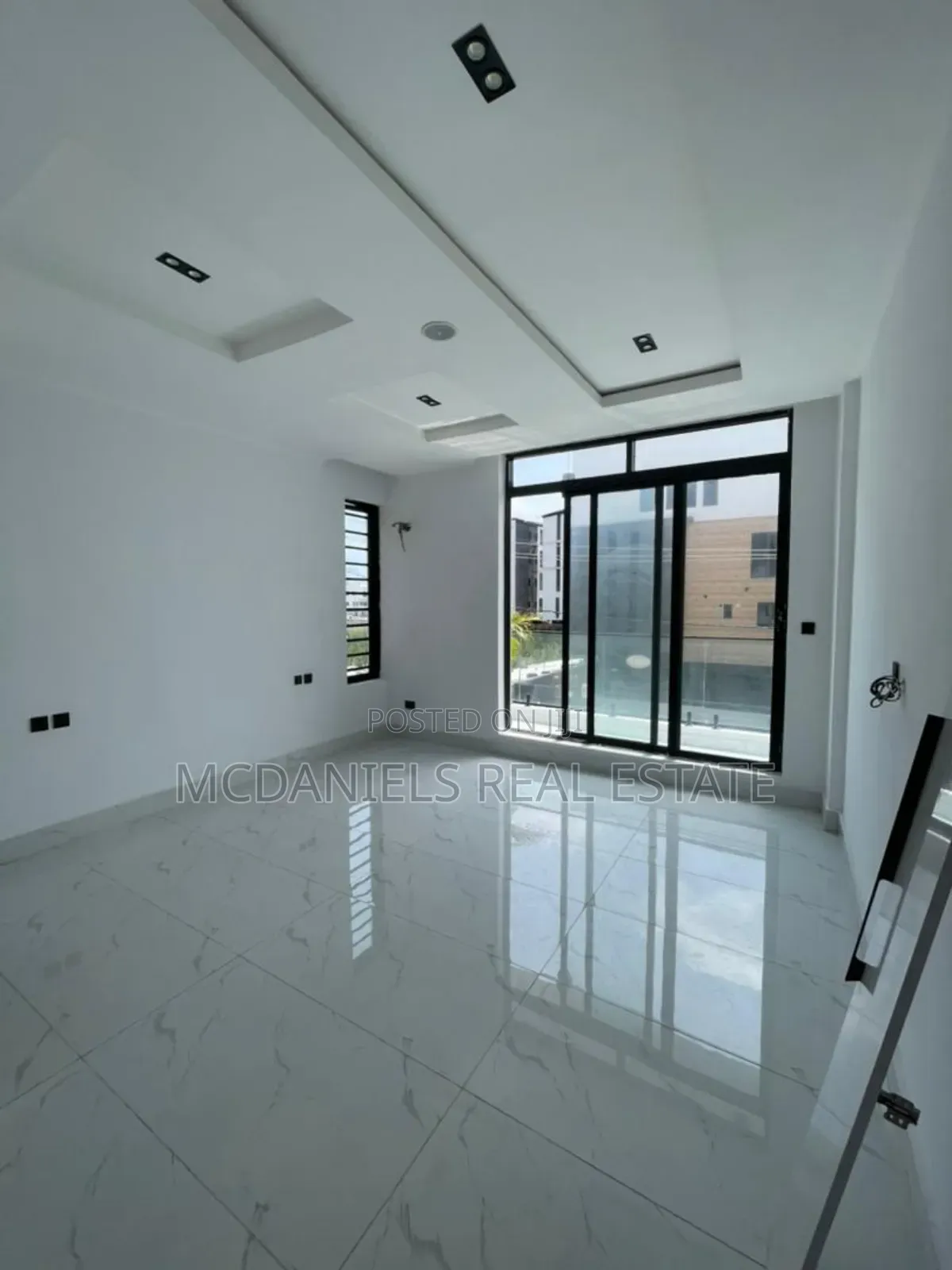 2bdrm Duplex in Ilaje / Lekki for sale