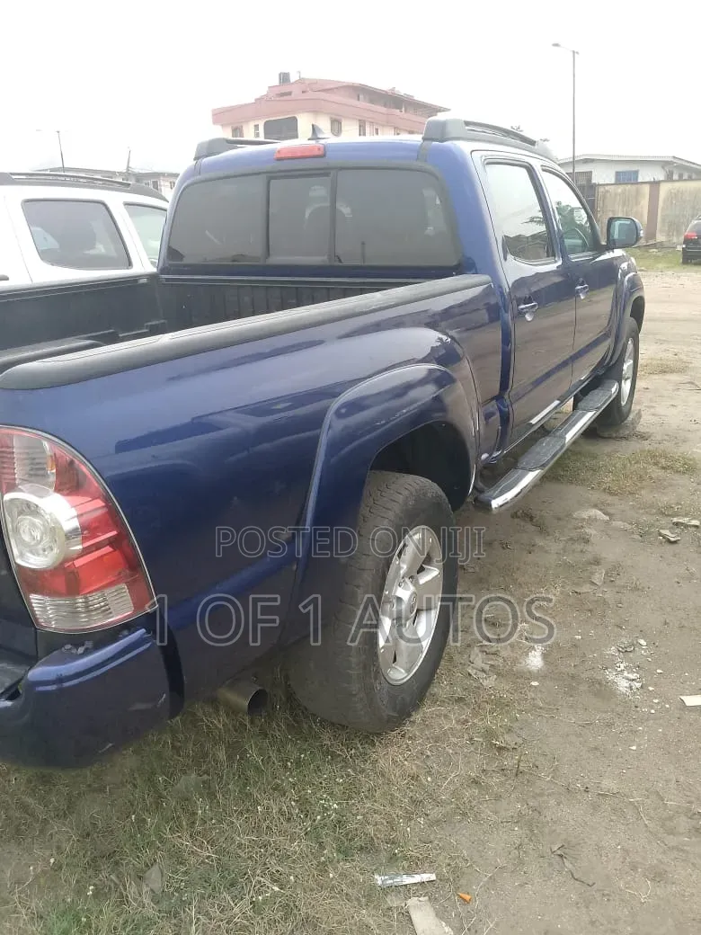 Toyota Tacoma TRD PRO V6 4dr Access Cab 4WD 6.1 ft. SB (4.0L 6cyl 6M)