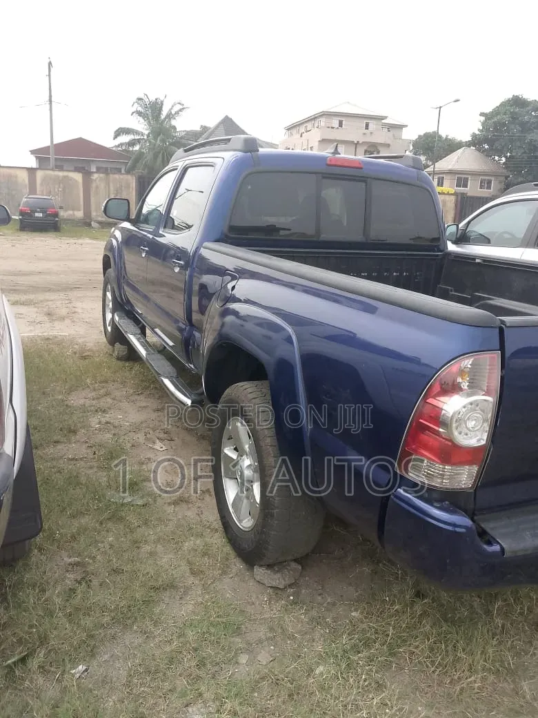 Toyota Tacoma TRD PRO V6 4dr Access Cab 4WD 6.1 ft. SB (4.0L 6cyl 6M)