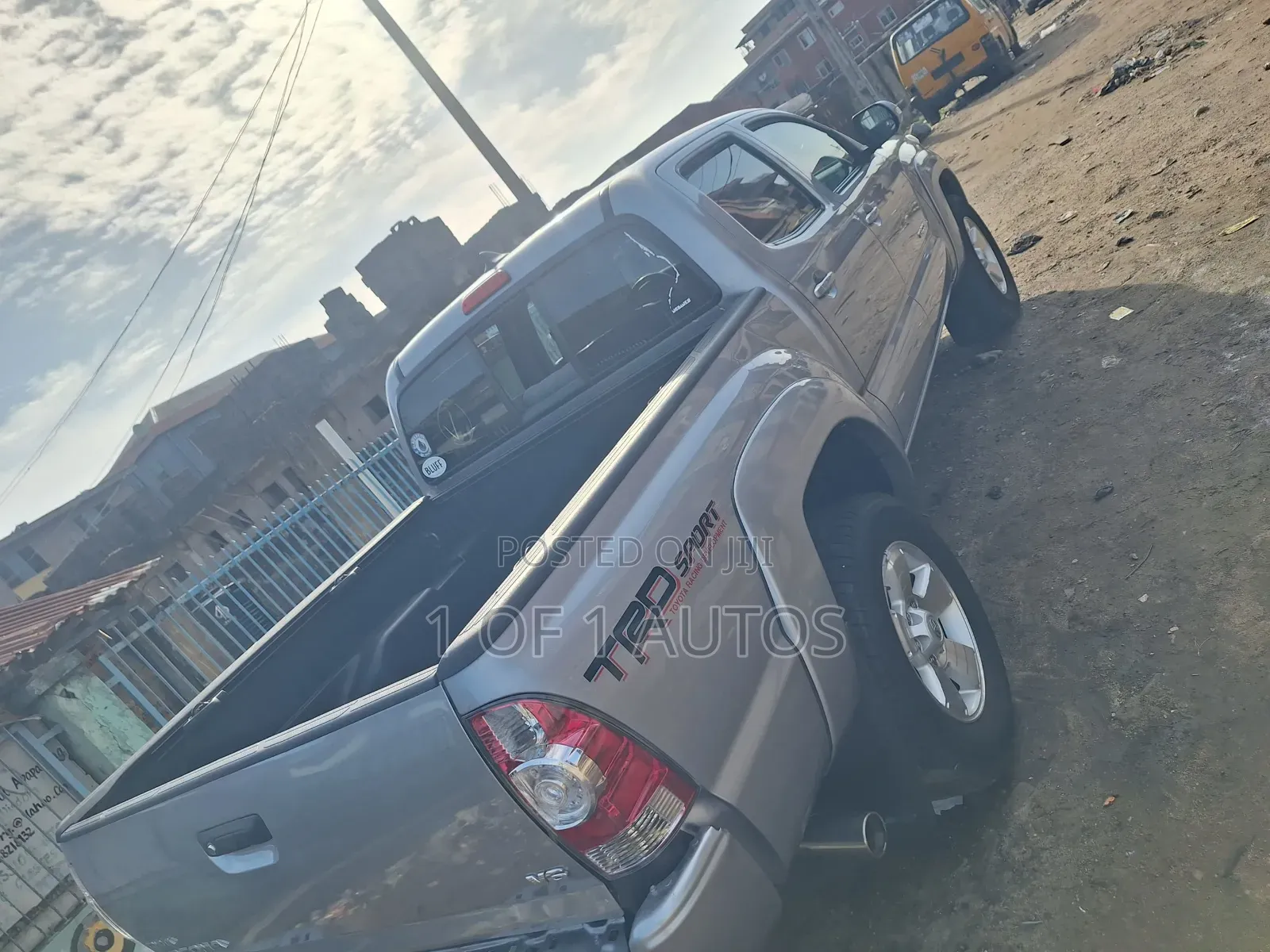 Toyota Tacoma TRD PRO V6 4dr Access Cab 4WD 6.1 ft. SB (4.0L 6cyl 6M)