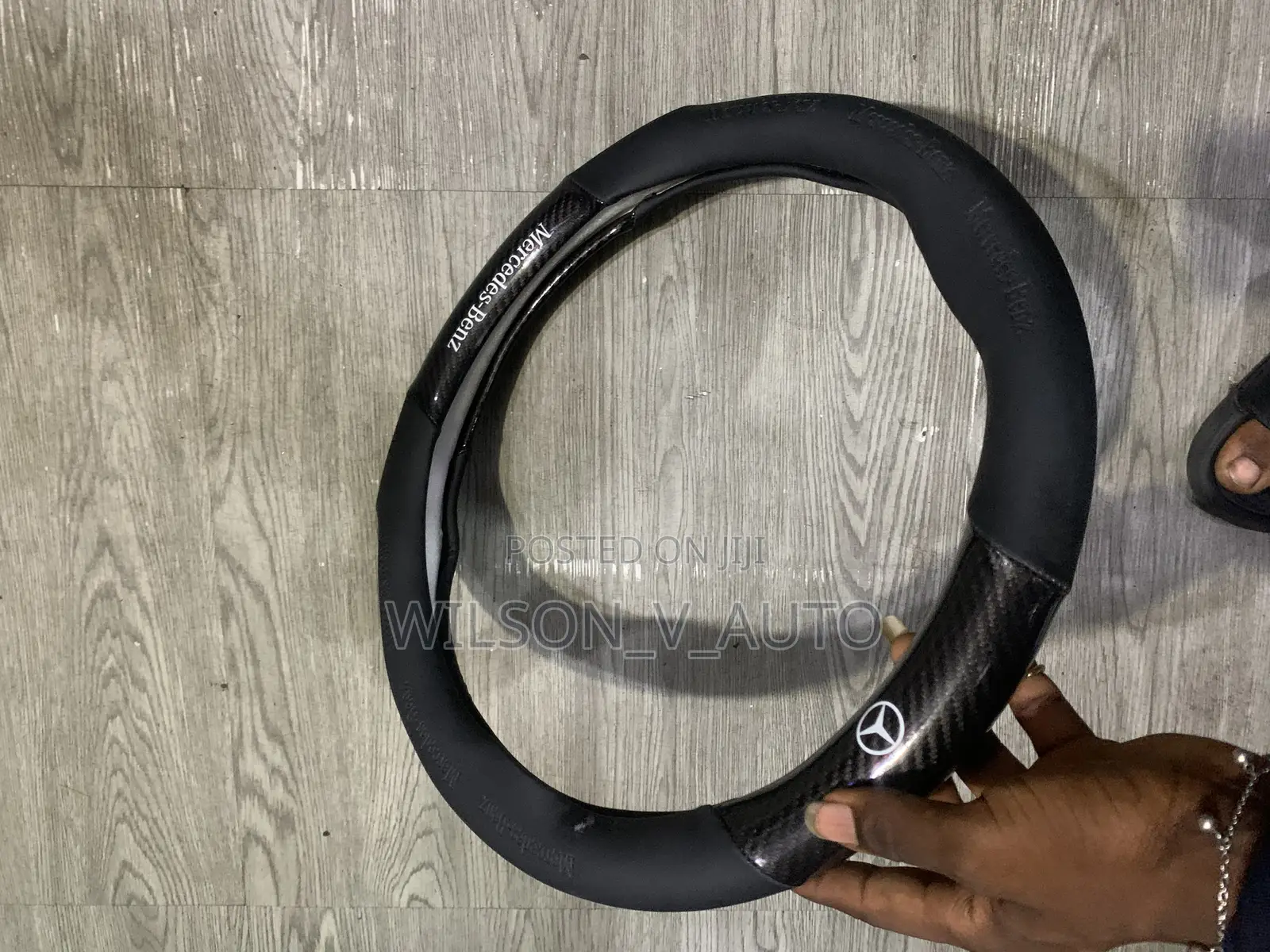 Luxury Mercedes-Benz Carbon Fiber Steering Cover -