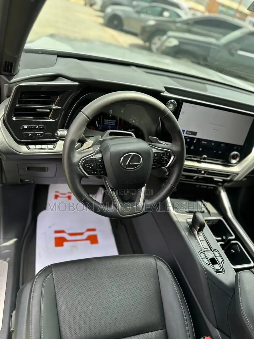 Lexus TX 350 2025