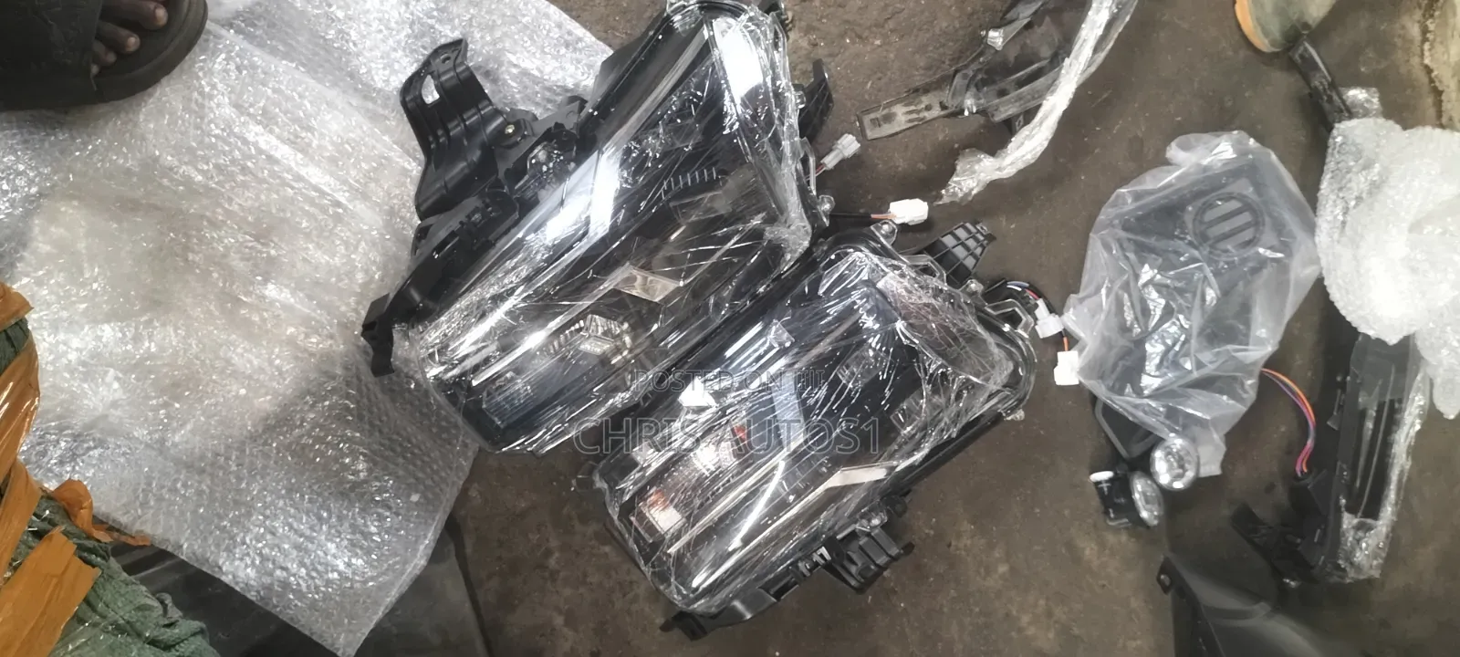 Replacement Headlight for Mitsubishi L200 2023 2024
