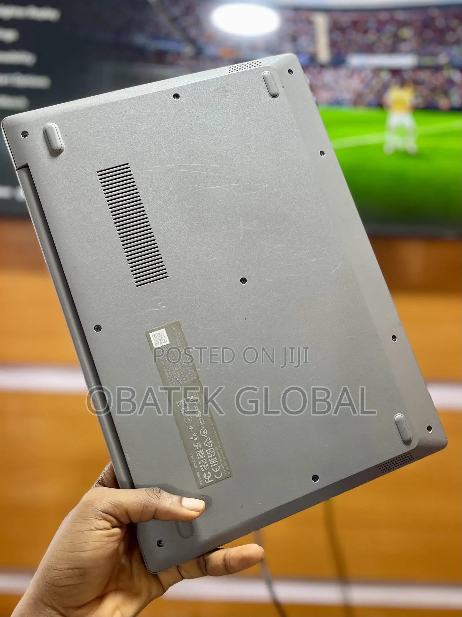 Laptop Lenovo 4GB AMD eMMC 60GB