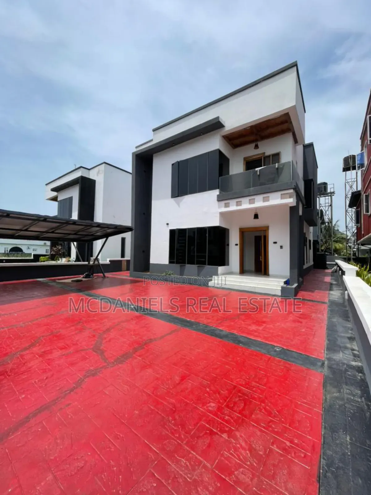 4bdrm Duplex in Ikota for sale