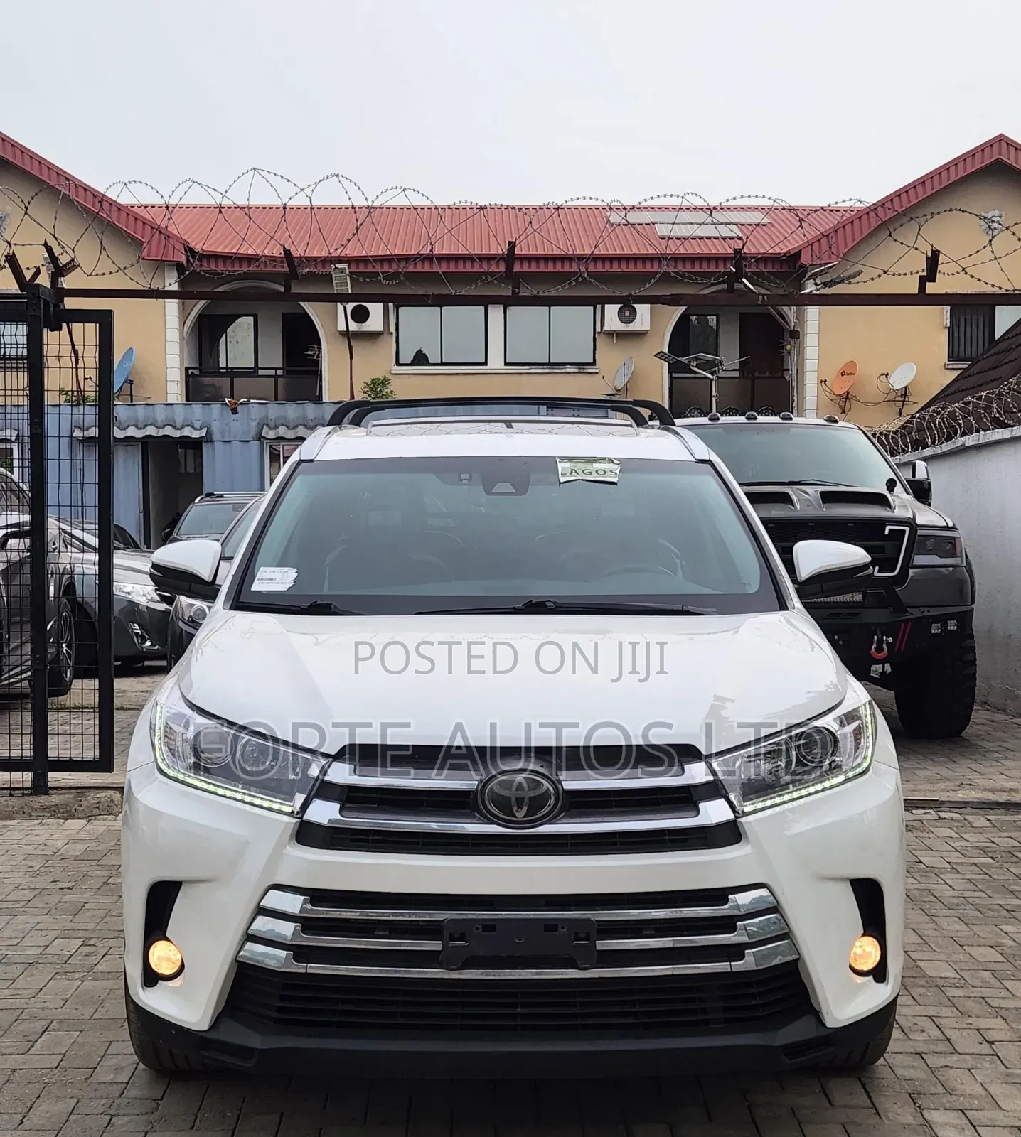 Toyota Highlander Limited 4x4 V6 (3.5L 6cyl 8A) 2018 White