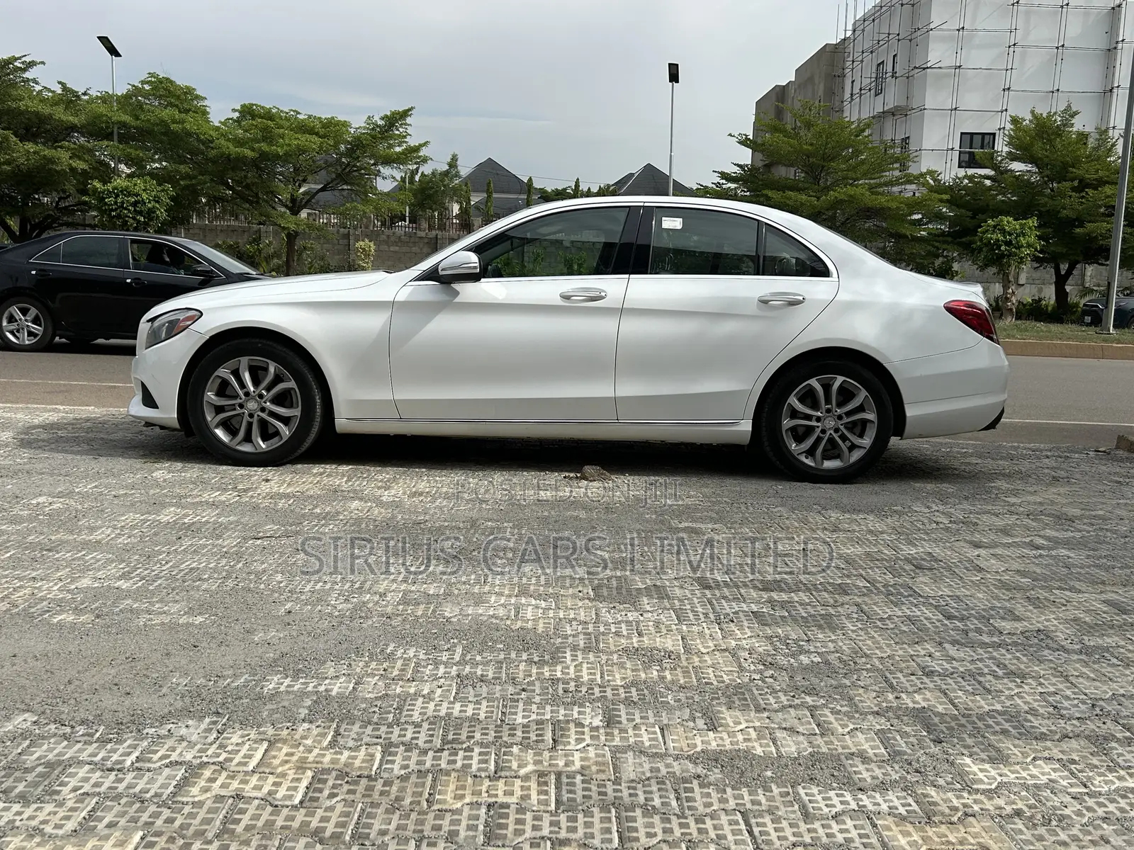 Mercedes-Benz C300 Sport 4dr RWD Sedan (2.0L 4cyl 7A) 2015 White