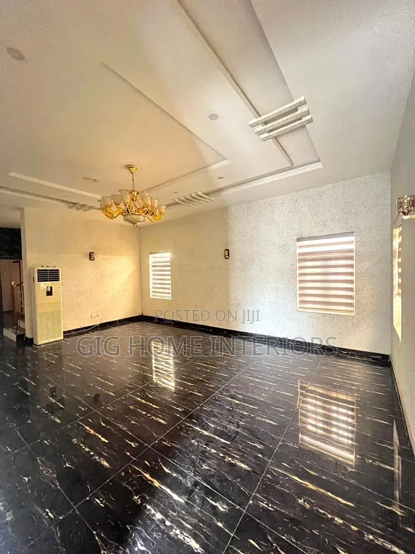 5bdrm Duplex in Ikota, Ajah for sale