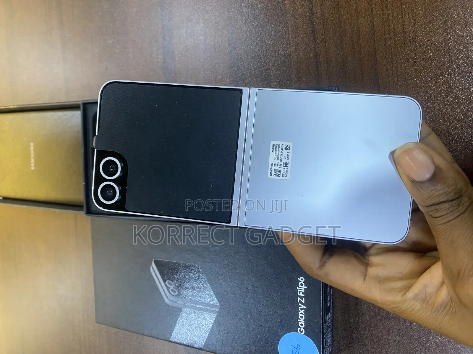 New Samsung Galaxy Z Flip6 256 GB Silver