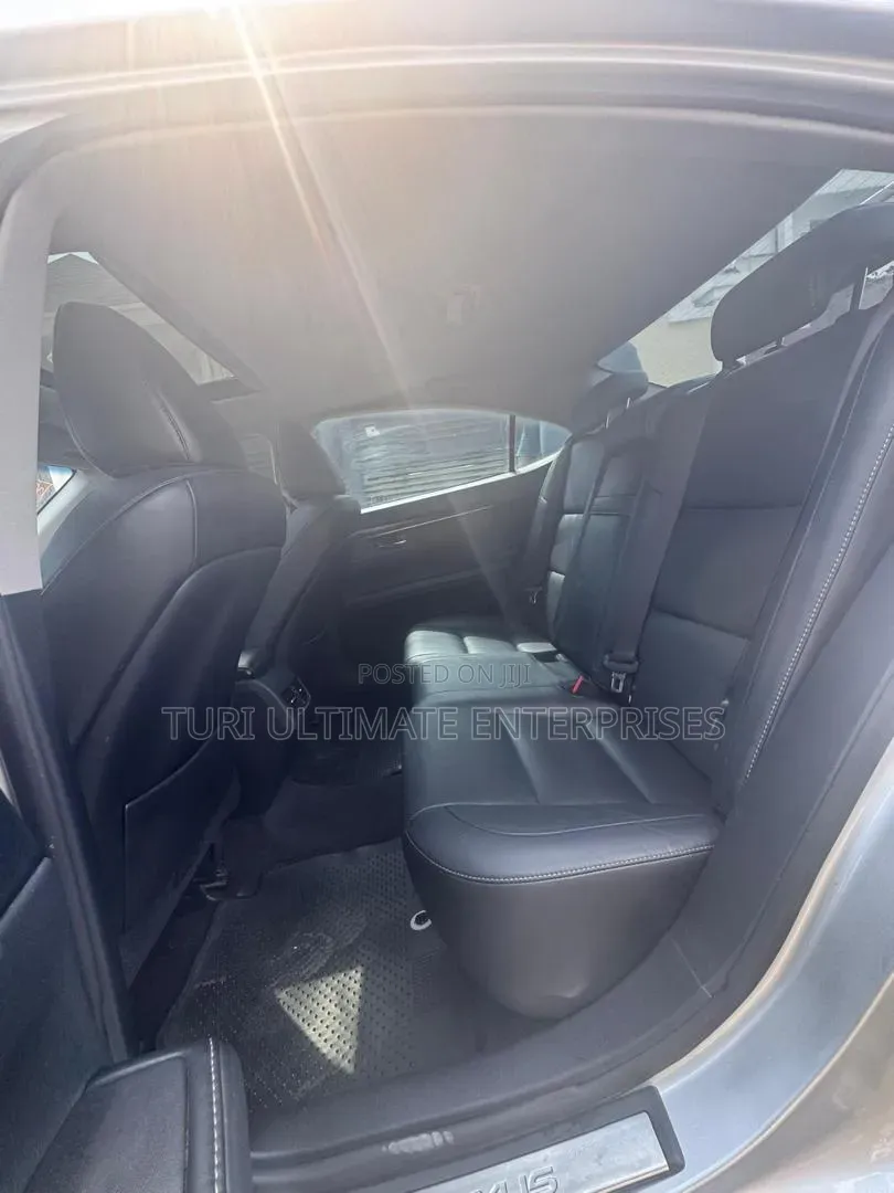 Lexus ES 350 FWD 2013 Silver